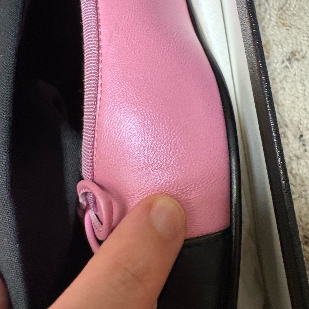 CHANEL pink & black flats - Picture 12 of 13